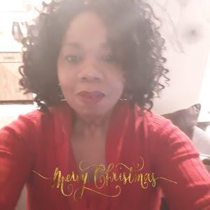 Meet your Posher, Juanita